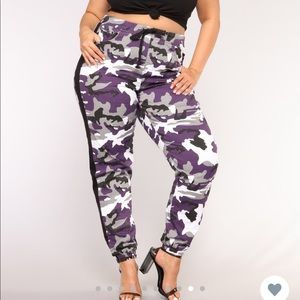 fashion nova cargo joggers - purple